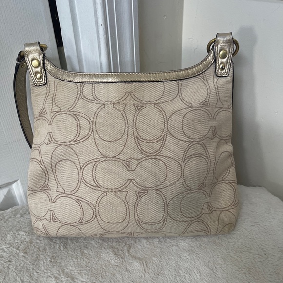 Coach canvas bag EUC - Picture 7 of 8